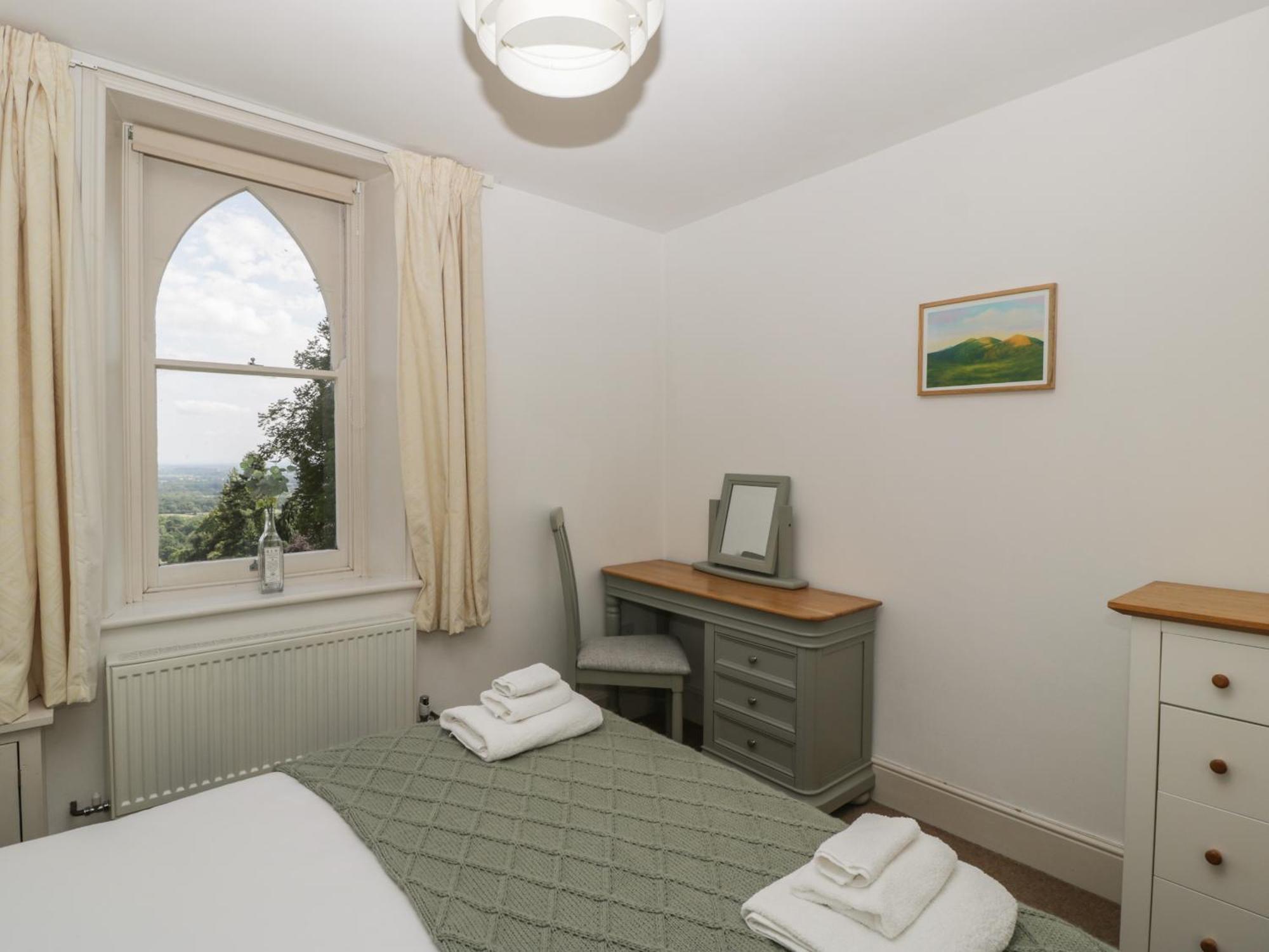 Amazing View Appartement Malvern Wells Buitenkant foto